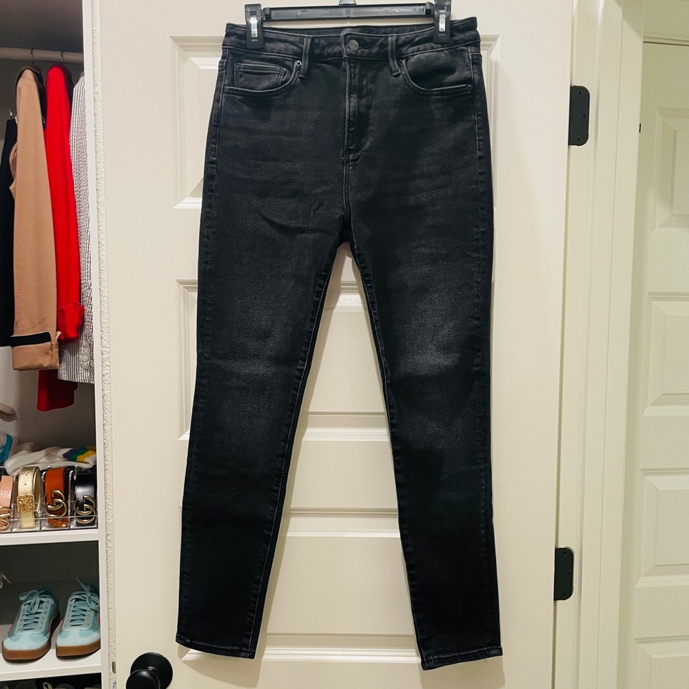 DRIFTWOOD Black Skinny Jeans with Tapered Leg